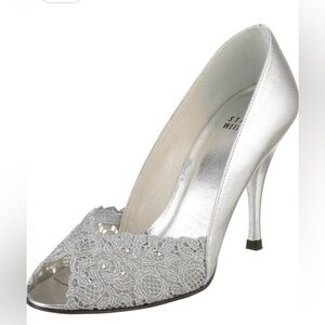 NEW Stuart Weitzman Chantelle Aluminum Chantelle Lace Peep Toe Heels/Pum…